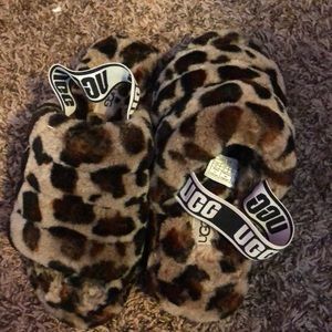 hey guys I’m selling these chetta uggs